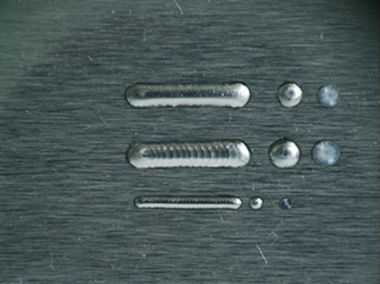 <a href='http://www.jtbearings.cn/product/3.htm' class='text_a'>模具激光焊機</a>修復鏡面模具效果